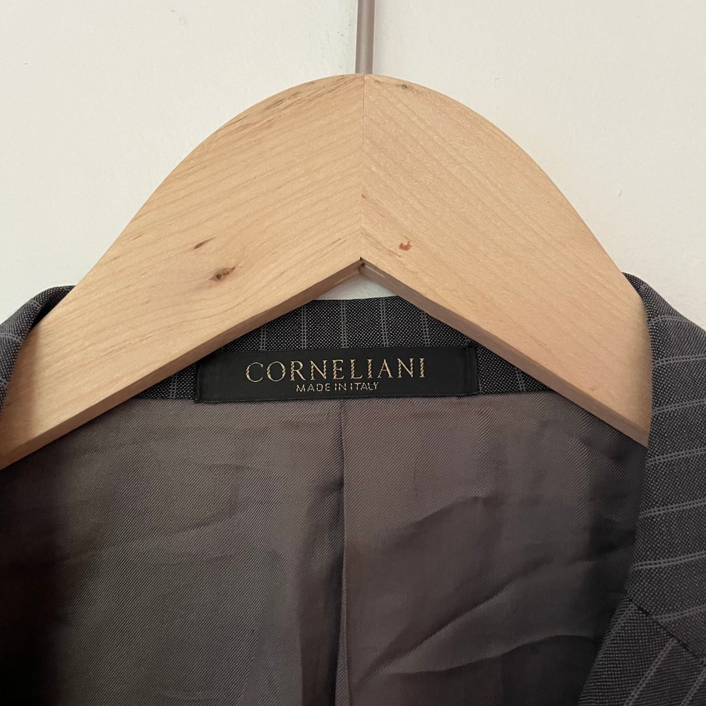 Corneliani Mens Grey Pinstripe Wool Mohair Suit Blazer Made in Italy 54 7R